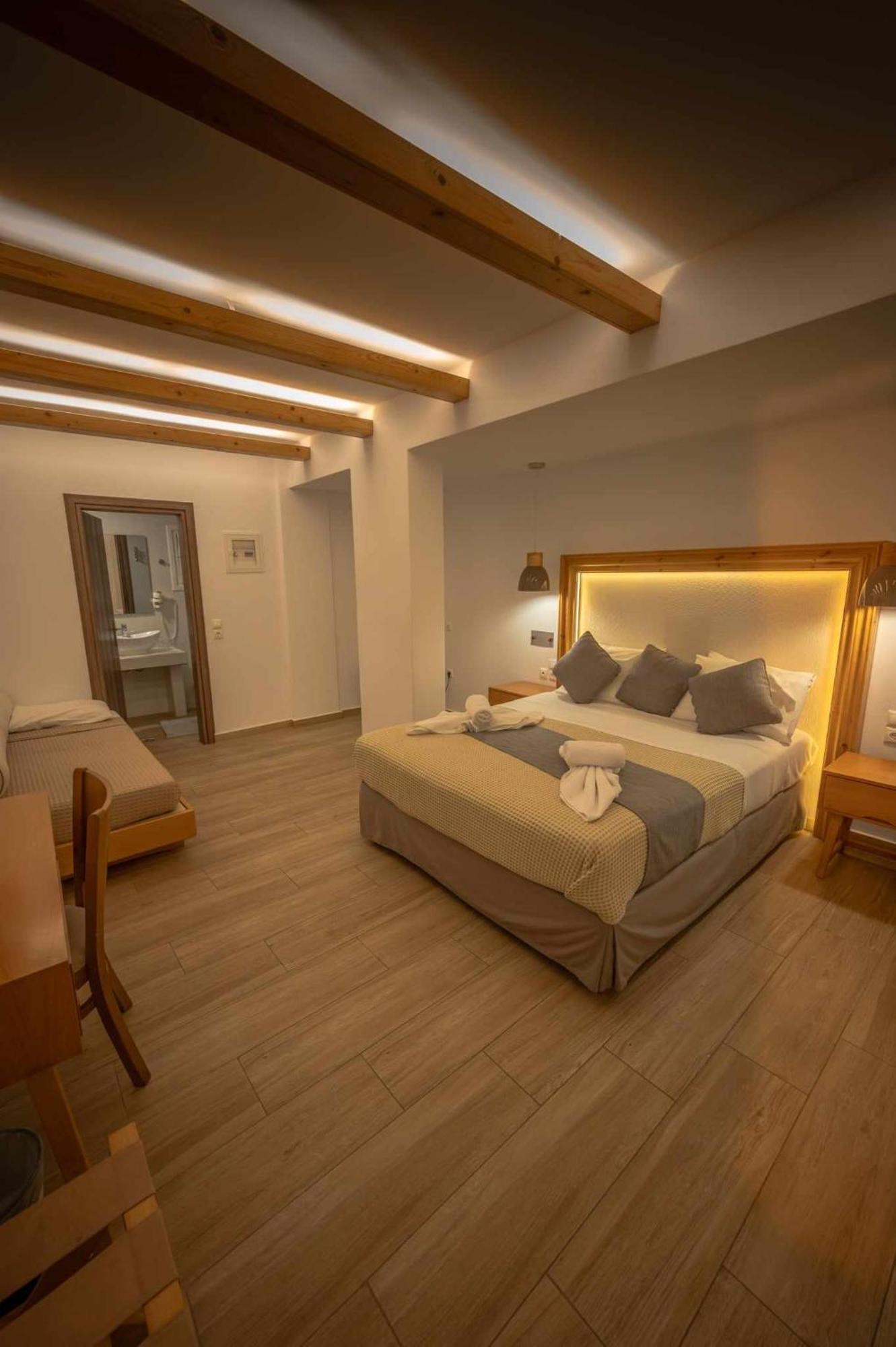 Karidis Hotel Kamári المظهر الخارجي الصورة