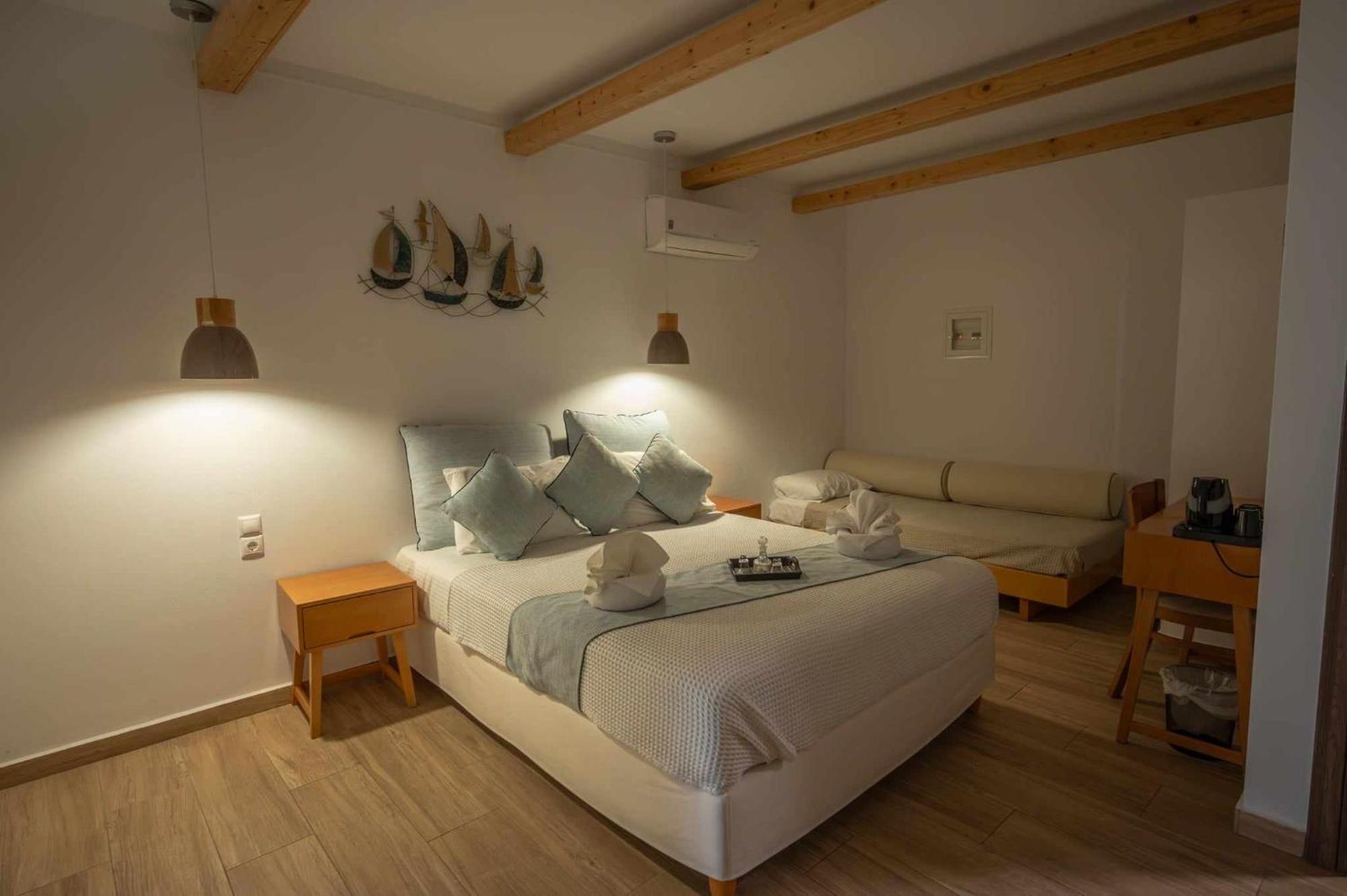 Karidis Hotel Kamári المظهر الخارجي الصورة