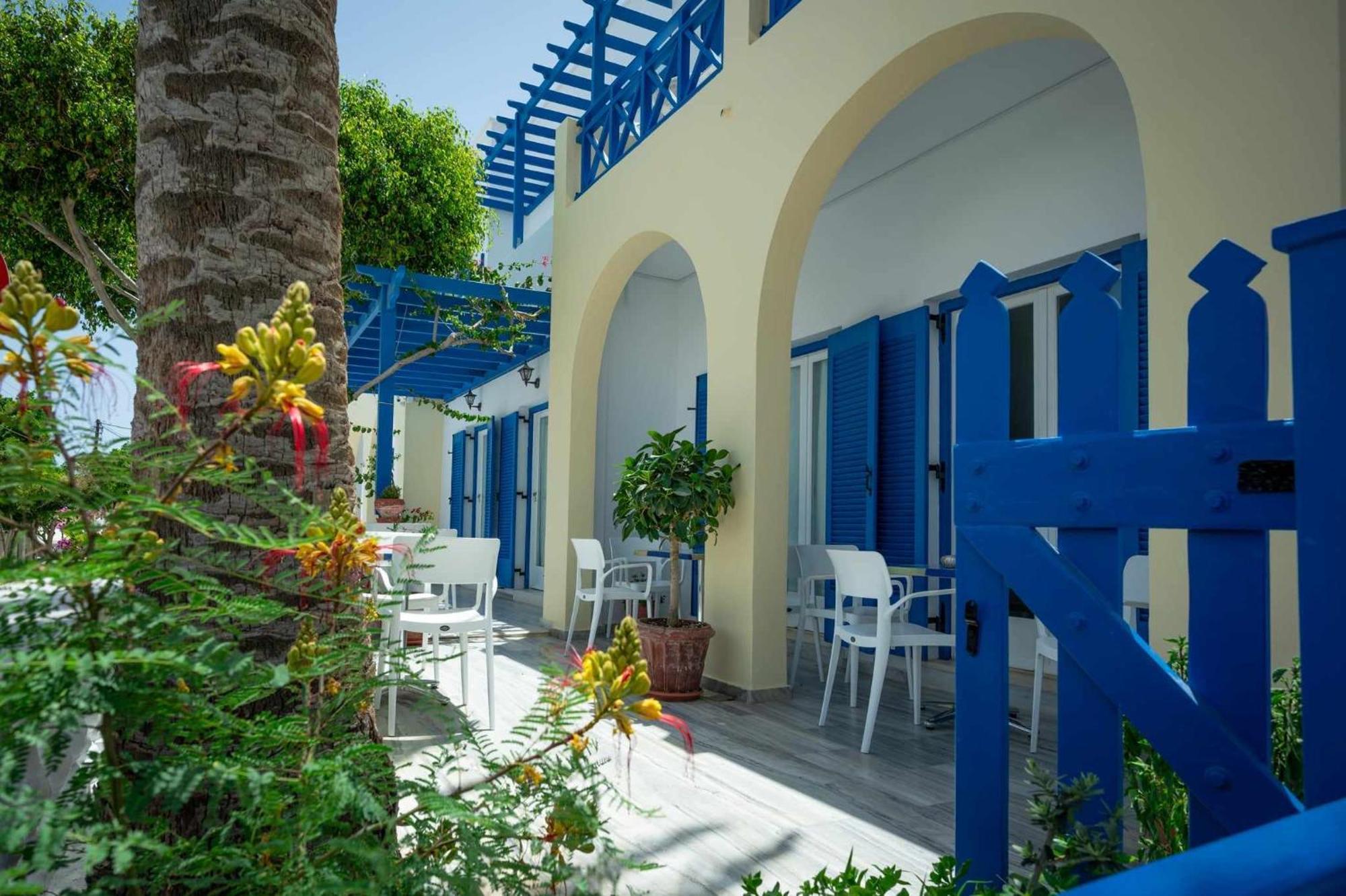 Karidis Hotel Kamári المظهر الخارجي الصورة