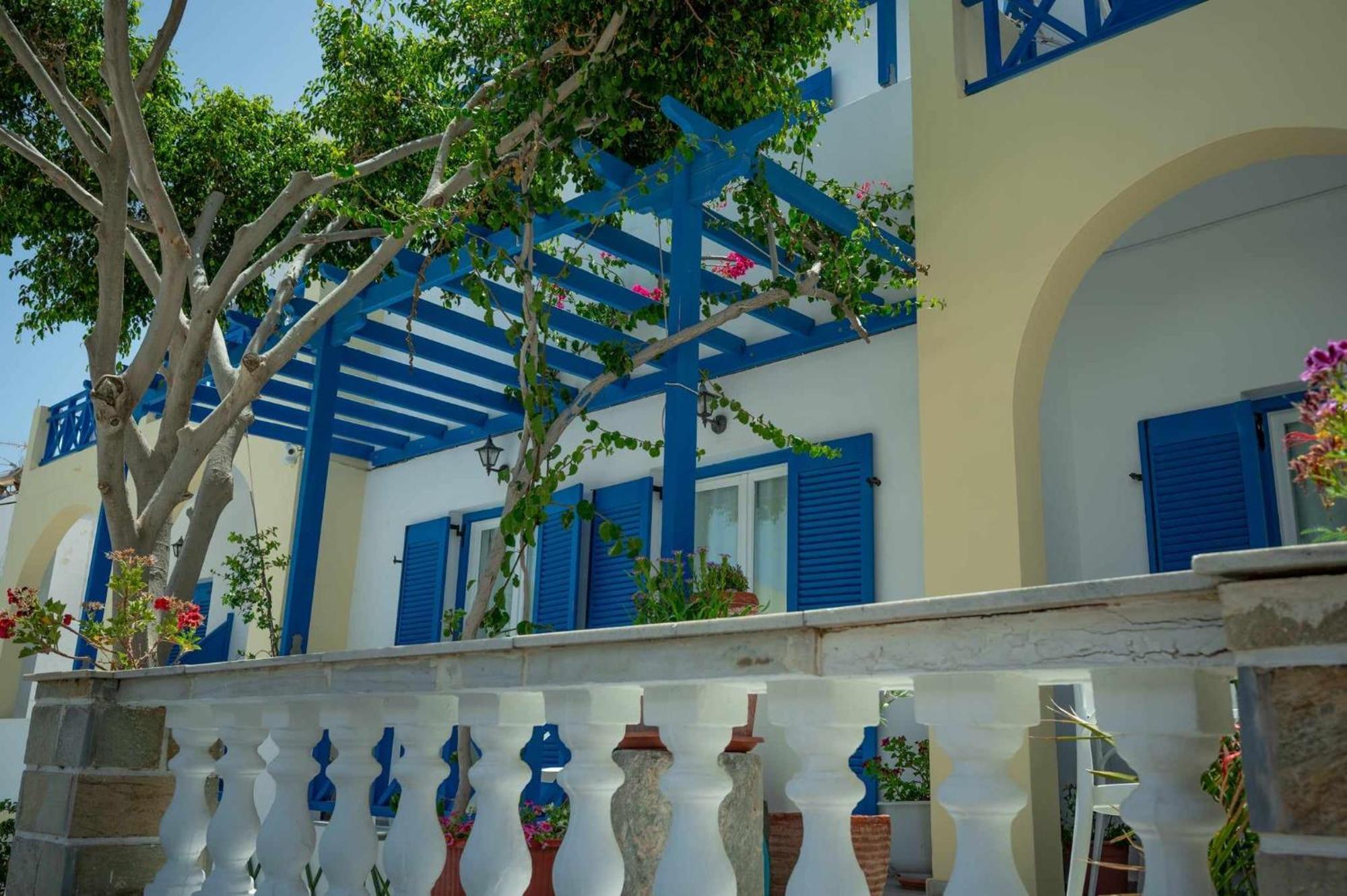Karidis Hotel Kamári المظهر الخارجي الصورة