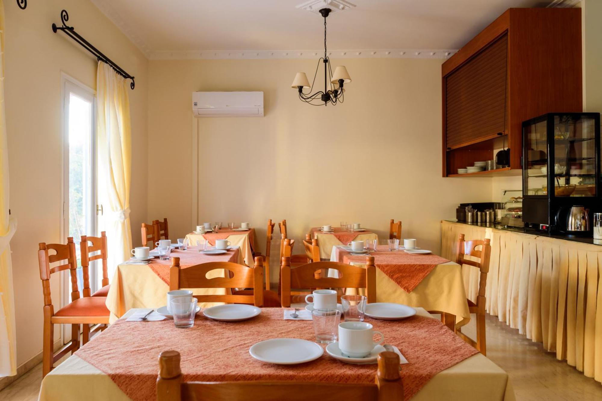 Karidis Hotel Kamári المظهر الخارجي الصورة