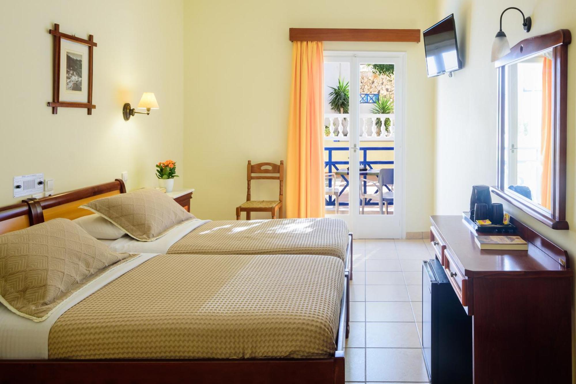 Karidis Hotel Kamári المظهر الخارجي الصورة