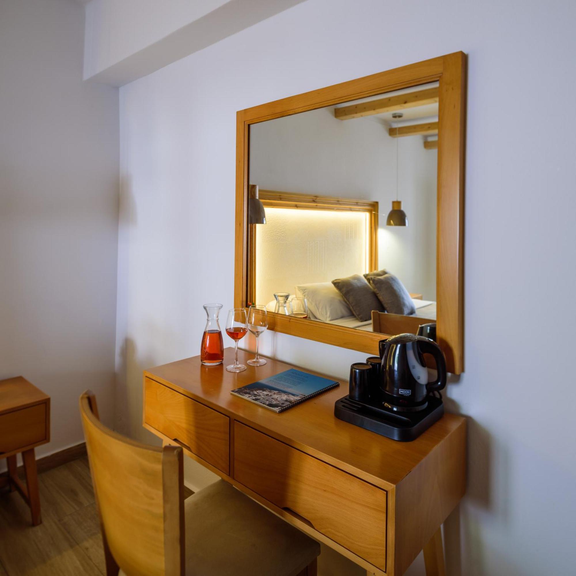 Karidis Hotel Kamári المظهر الخارجي الصورة